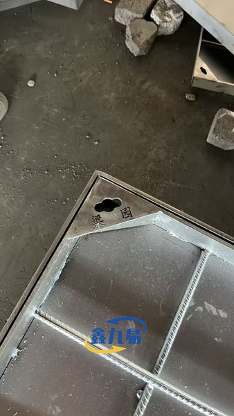Stainless Steel Recessed Manhole Cover Stainless Steel Recessed Manhole Cover